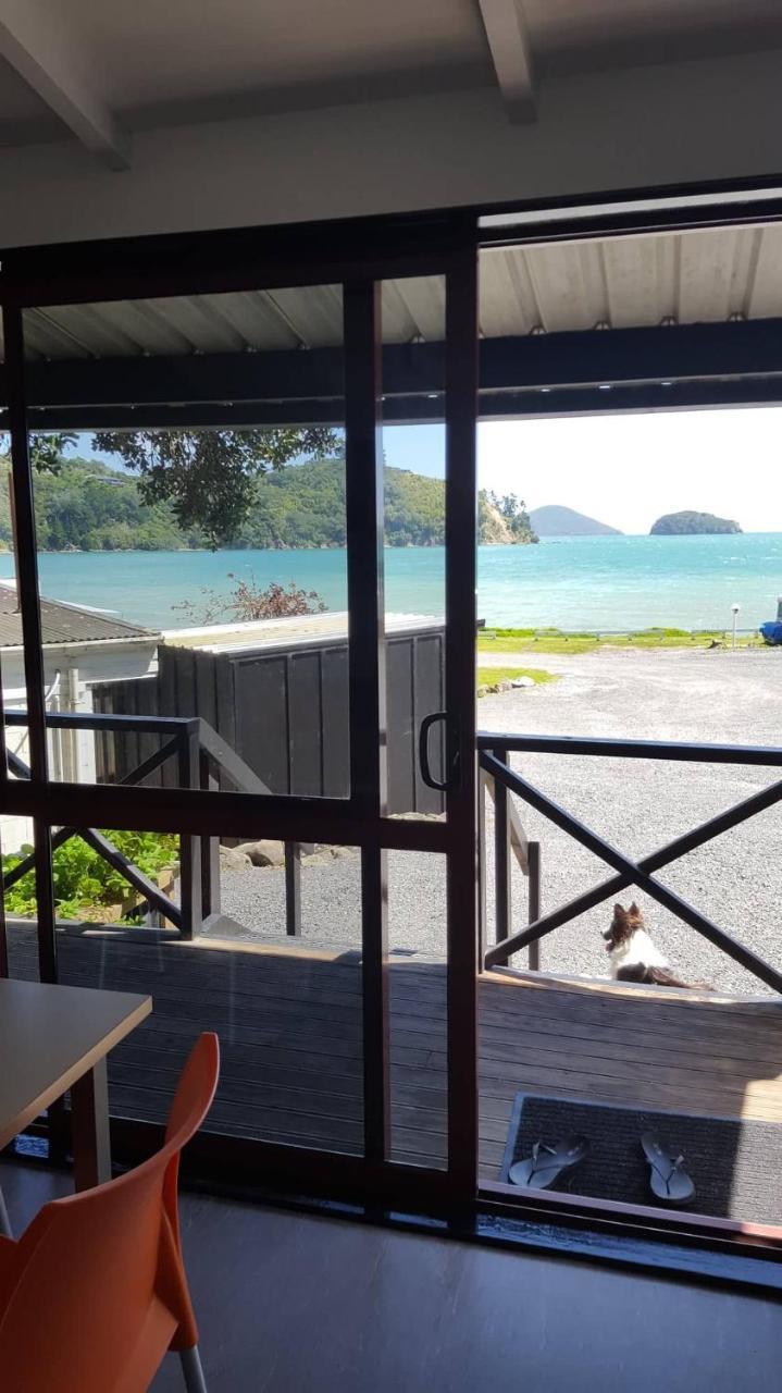 Отель Long Bay Motor Camp Coromandel Экстерьер фото